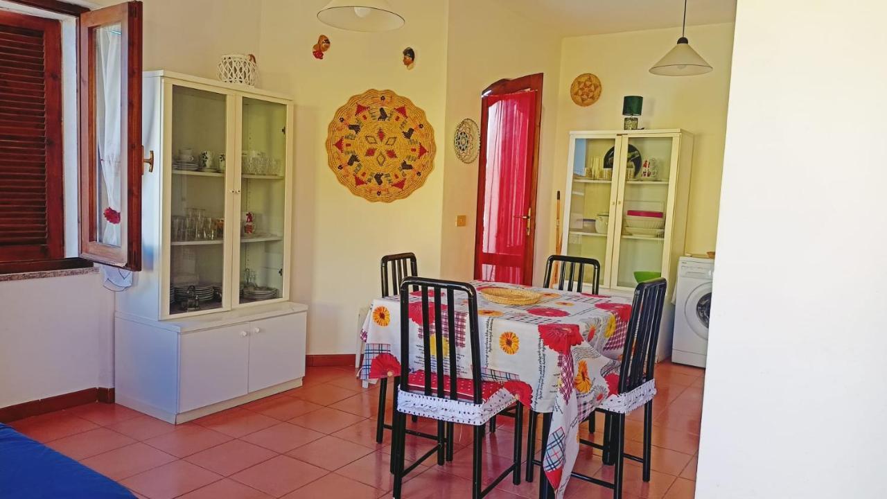 Apartmán Casa Rosa 1 Piano Isola Rossa Exteriér fotografie